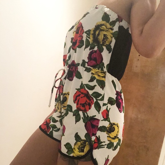 Dresses & Skirts - Floral romper